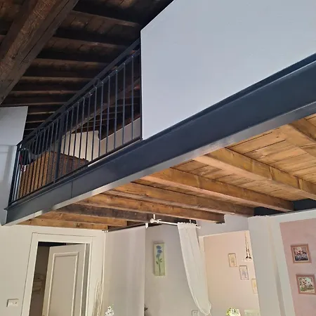 بيت للعطل La Casa Tra Gli Ulivi